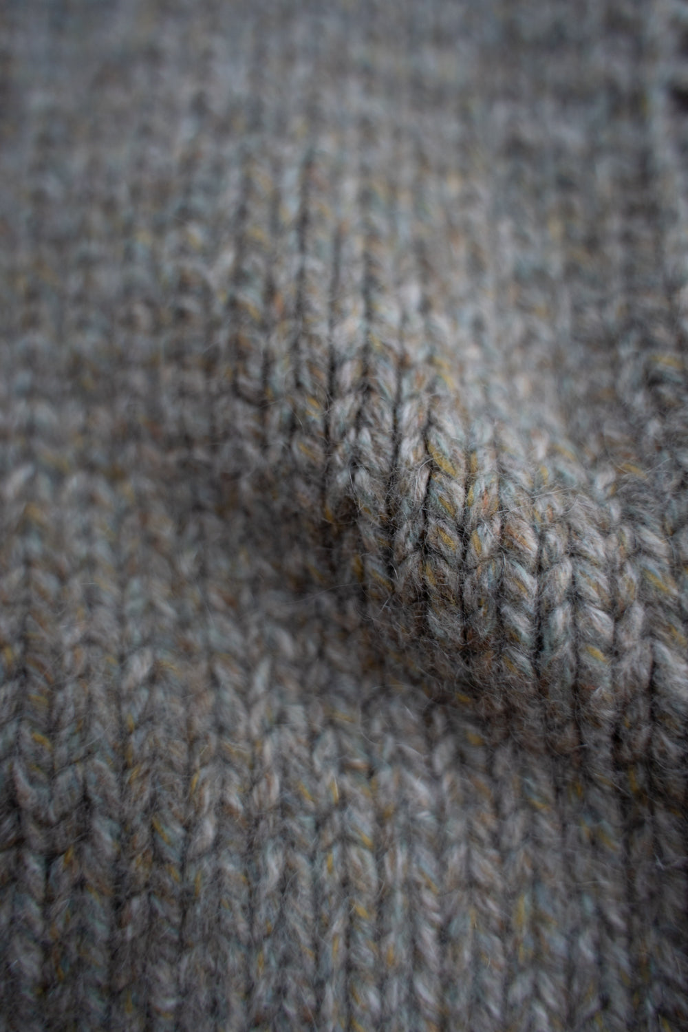 yak/lambs multi ply HAND KNITTING cowichan sweater(FOG)