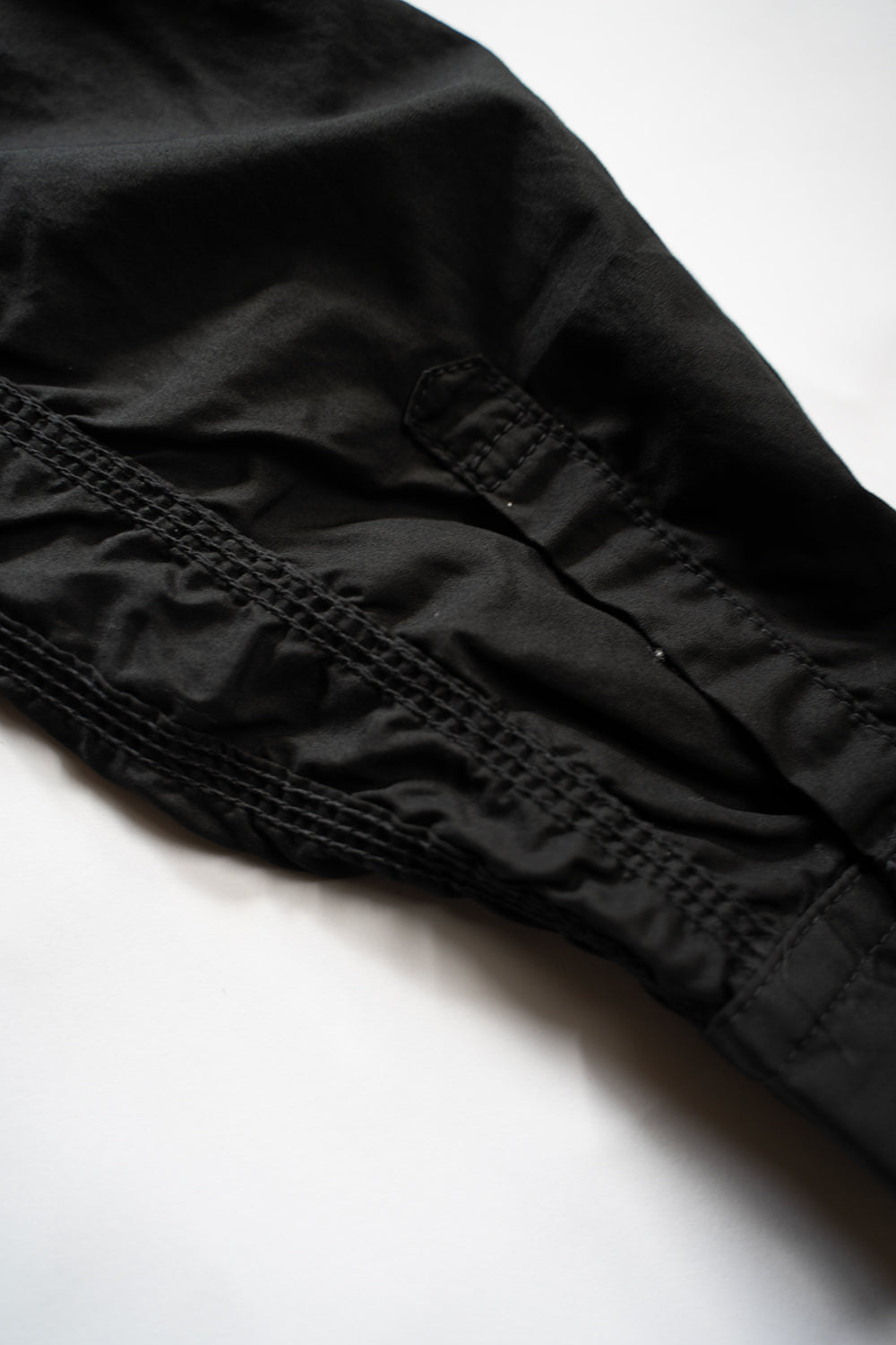 SH04B ボックスワイド3本針シャツ(BLACK)