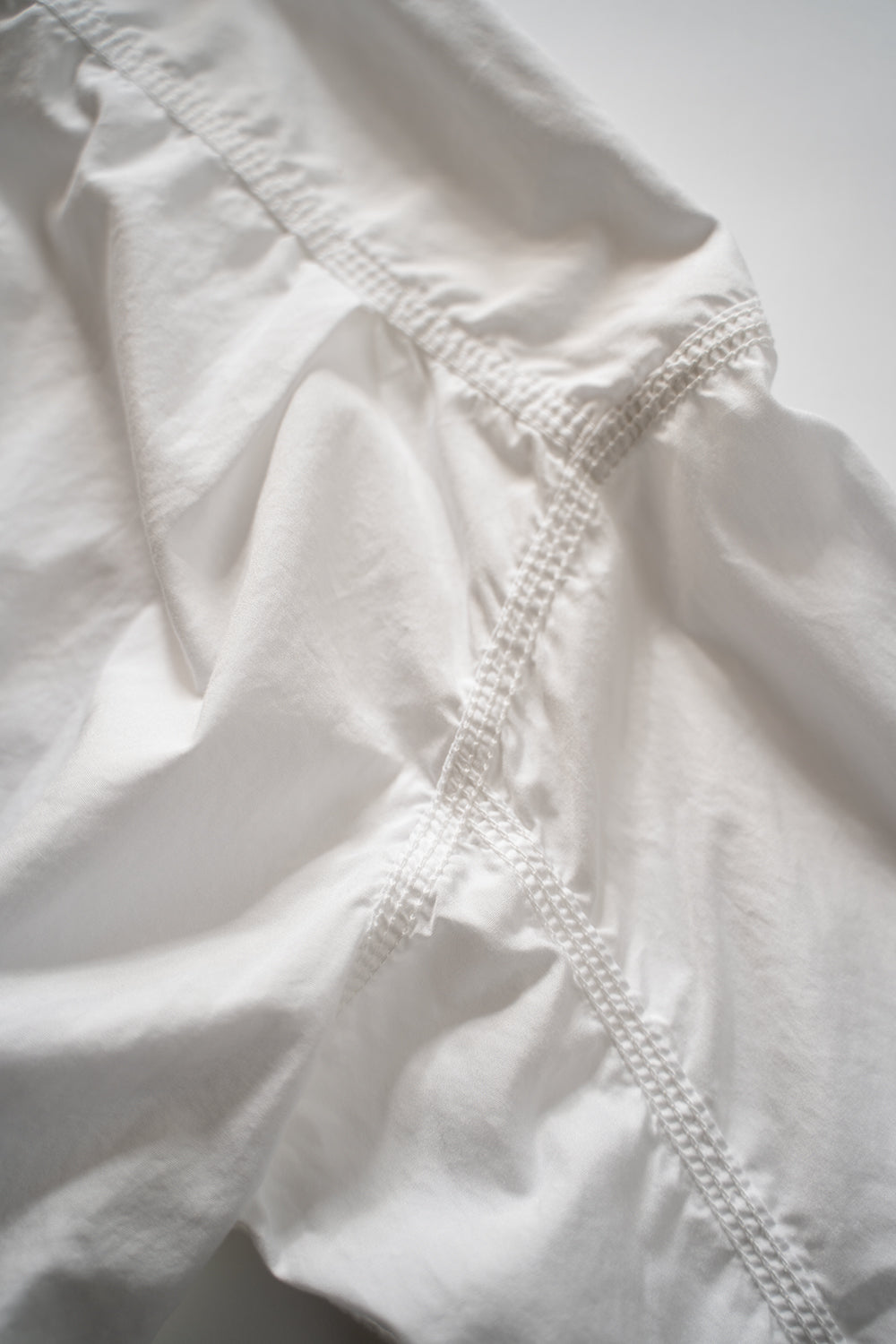 SH04B ボックスワイド3本針シャツ(WHITE)