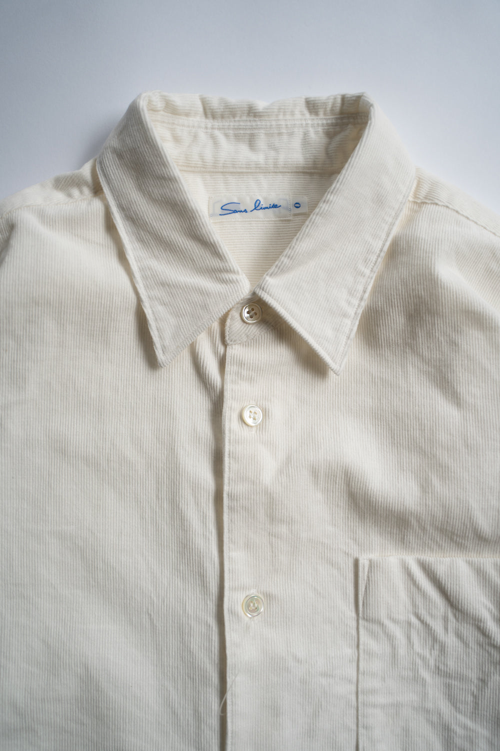 SH01B コーデュロイボックスレギュラーカラーシャツ(OFF WHITE)