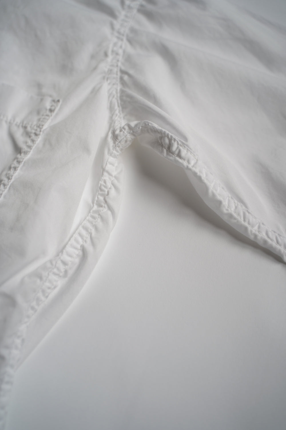 SH06 S 長丈2本針スタンドカラーシャツ(WHITE)