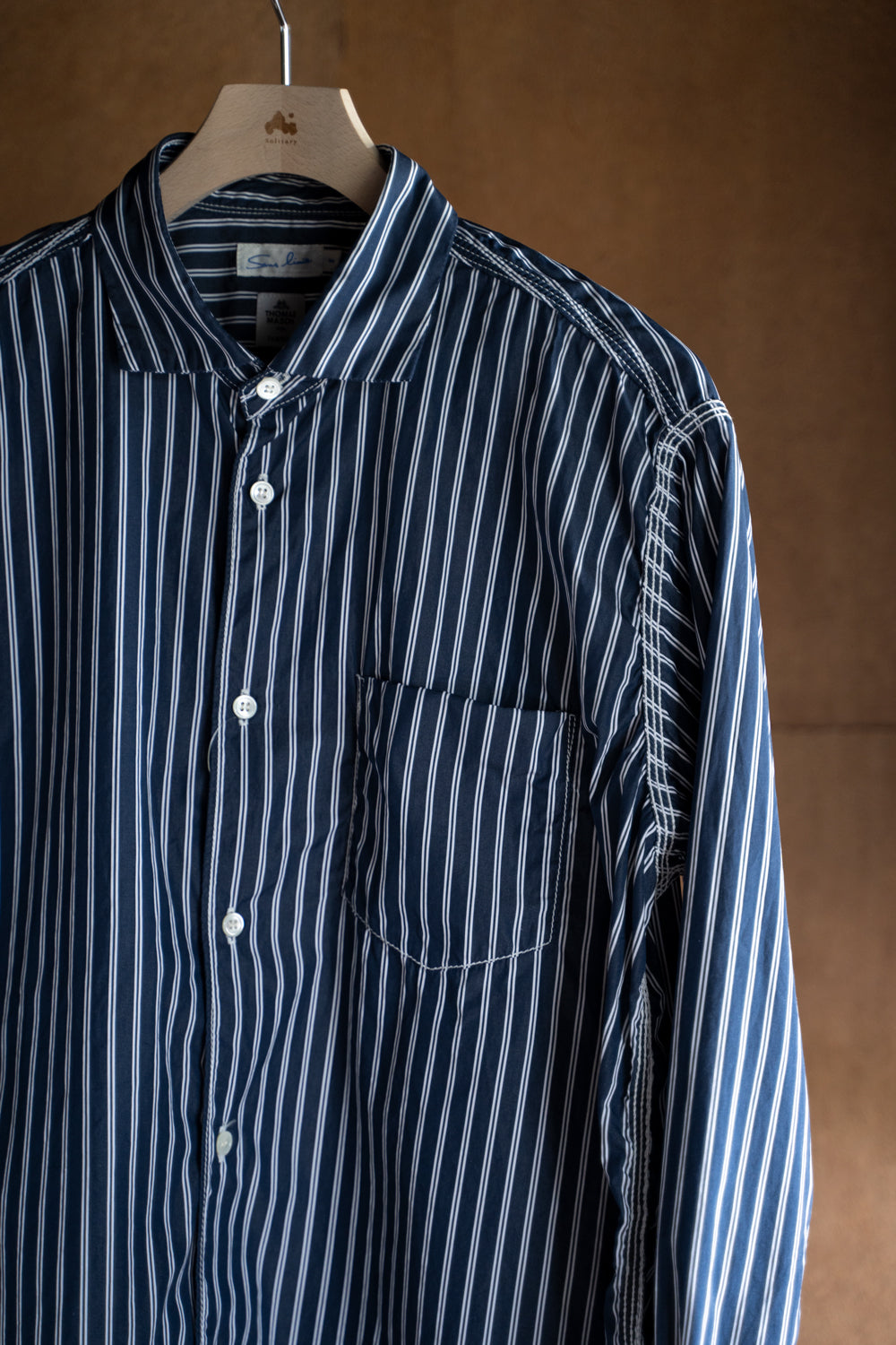SH04B THOMAS MASON ボックスワイド3本針シャツ(NAVY STRIPE)