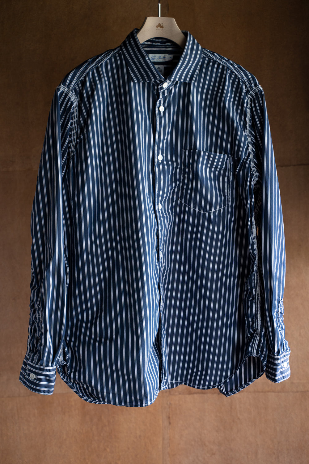 SH04B THOMAS MASON ボックスワイド3本針シャツ(NAVY STRIPE)