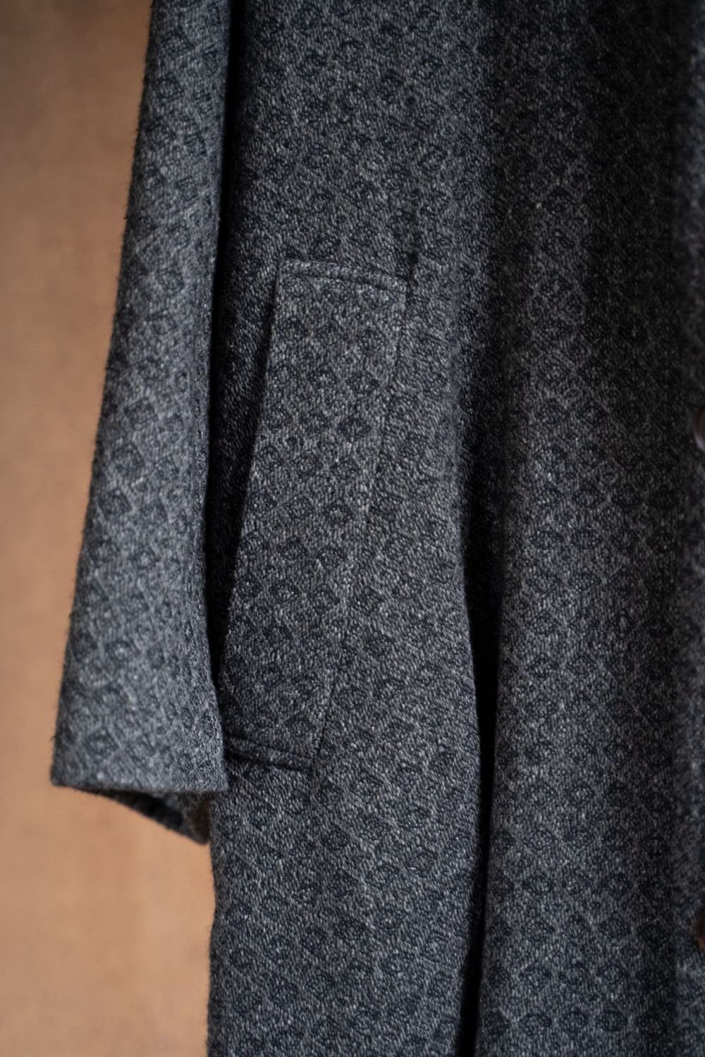 【ラスト1点】Square Dobby Cloth Hooded Coat/スクエアドビークロスフーデッドコート(DARK GRAY)