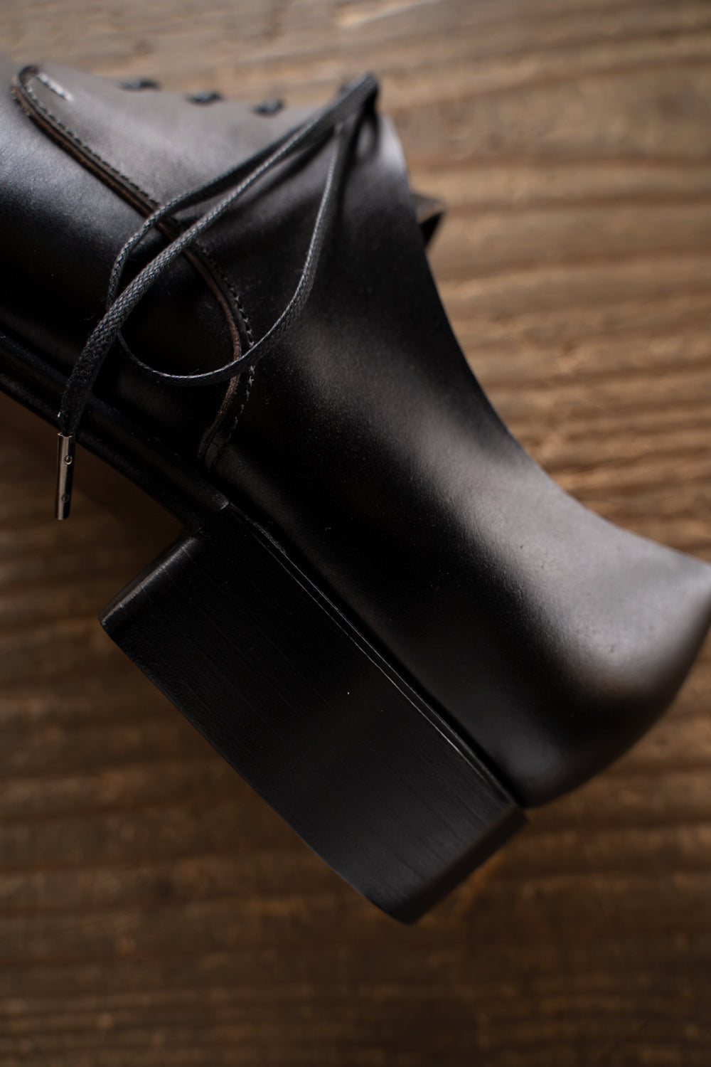Hidden Derby Low(DARK BROWN-BLACK)