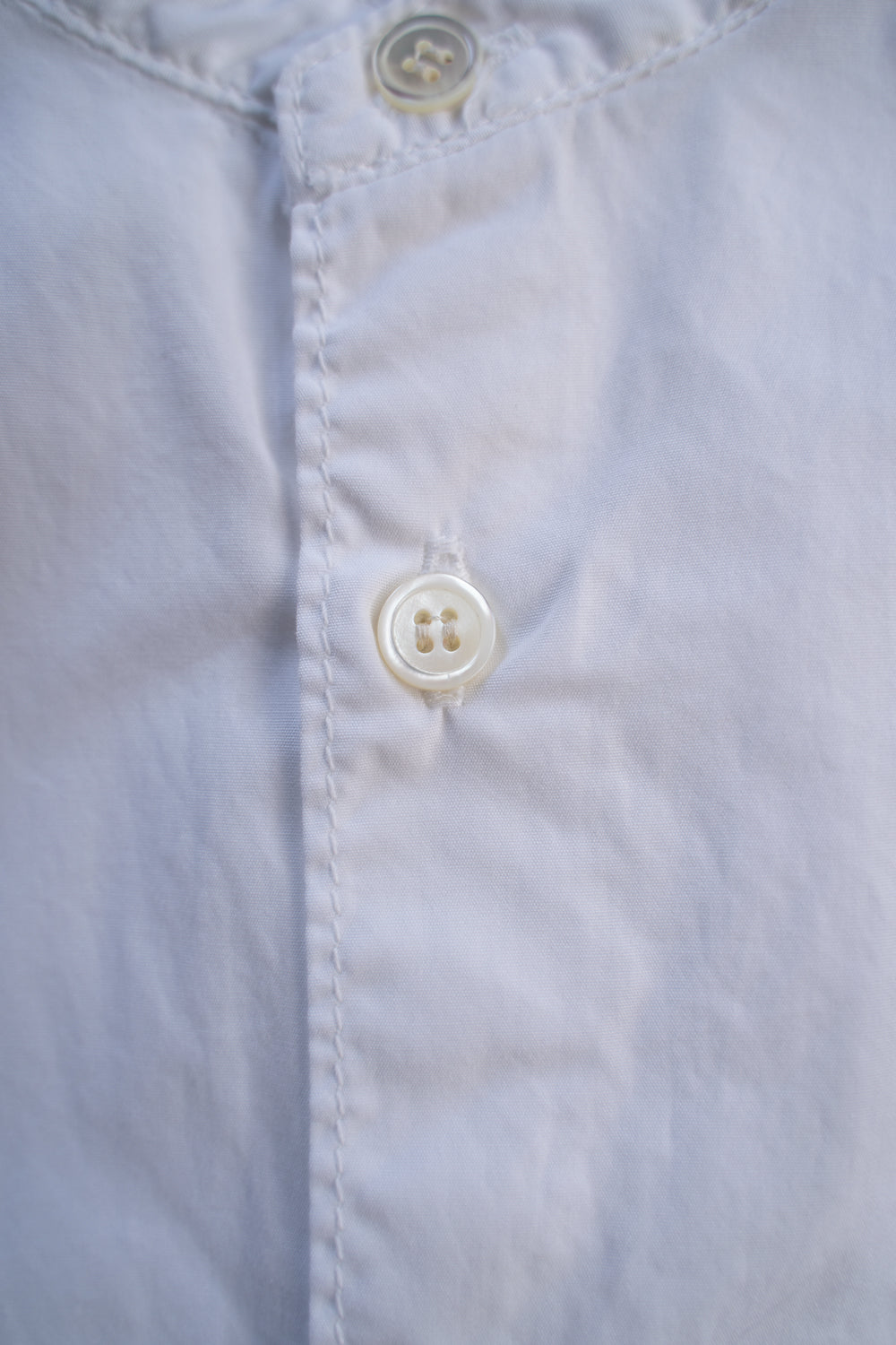 SH06B ボックススタンド2本針シャツ(WHITE)
