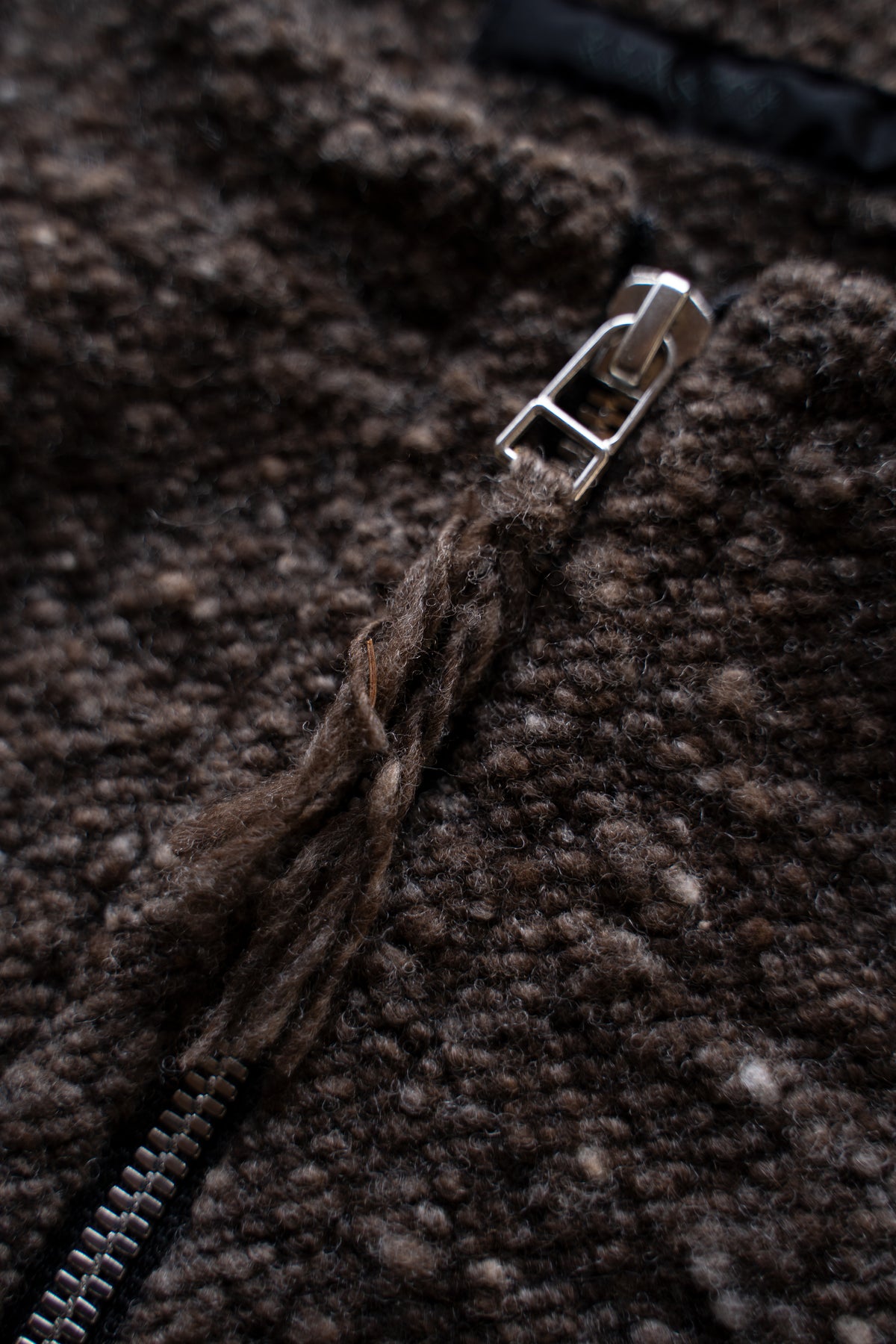 【ラスト1点】Anatomical Cut Zip Cardigan "DRIVE"(TAUPE)