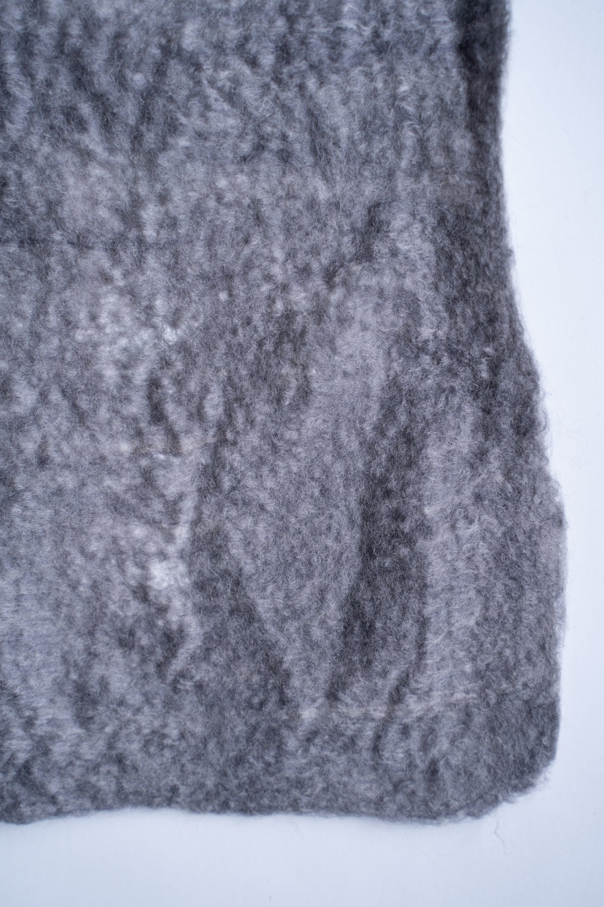 【ラスト1点】Wool Silk Stole "Painting 300" (GREY MELANGE/WHITE)