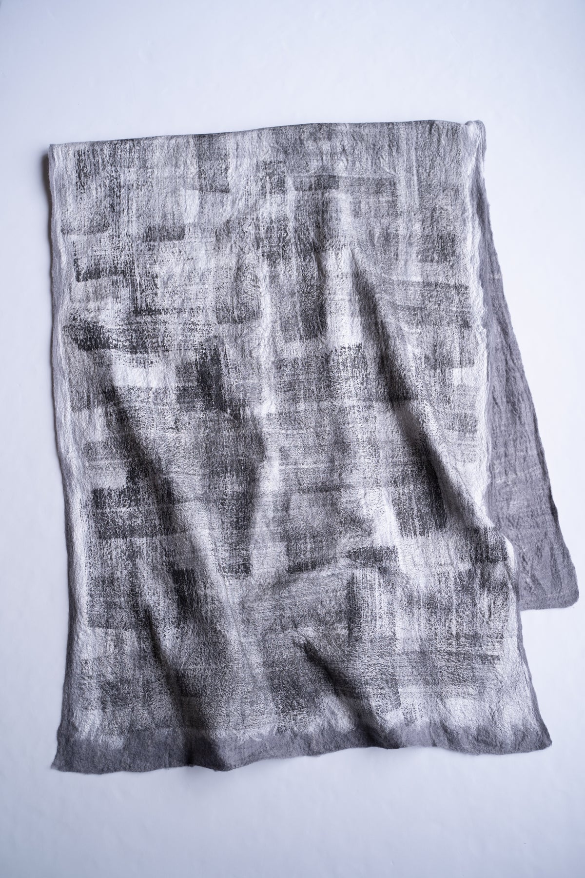 【ラスト1点】Wool Silk Stole "Painting 300" (GREY MELANGE/WHITE)