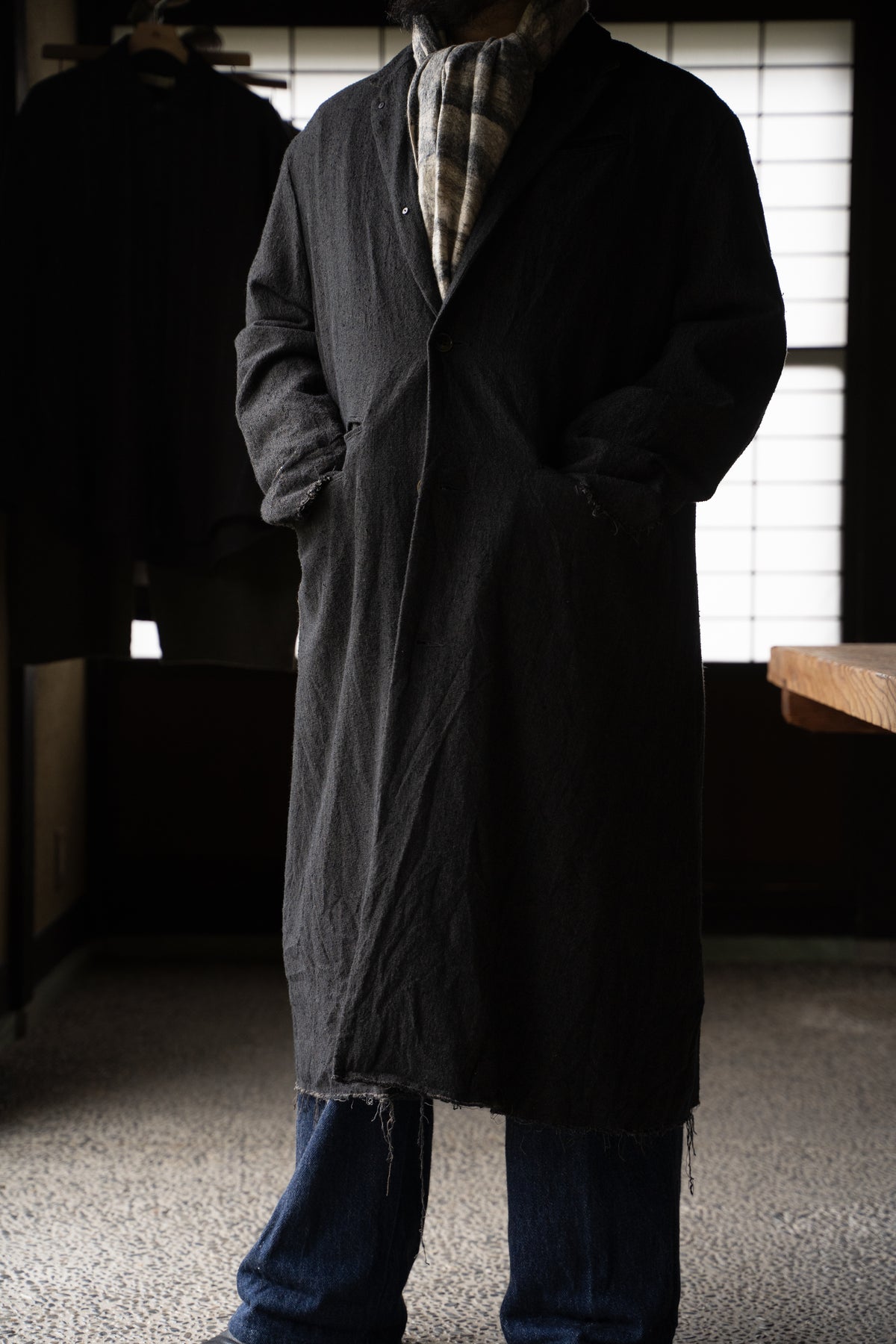 【ラスト1点】Wool Silk Stole "LIGHT 200" (BEIGE/BLACK)