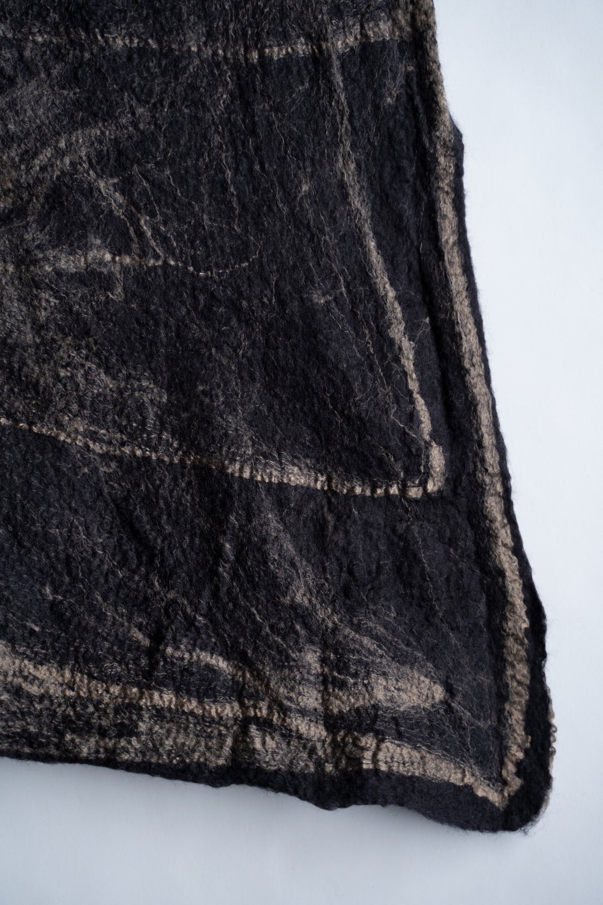 【ラスト1点】Wool Silk Stole "LIGHT 200" (BLACKBOARD/EARTH)