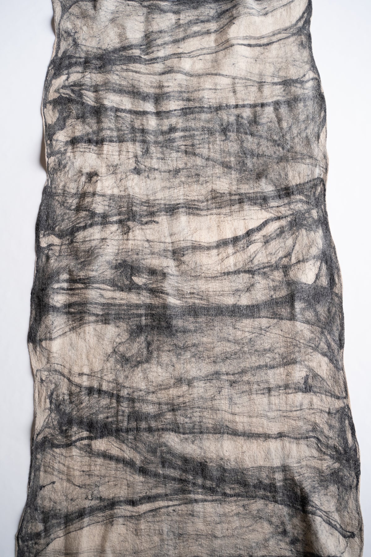 【ラスト1点】Wool Silk Stole "LIGHT 200" (BEIGE/BLACK)