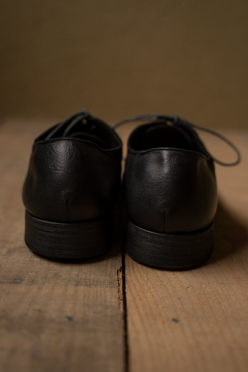 【ラスト1点】Stone Derby-Garment Dye Zeolite Cowhide(BLACK)