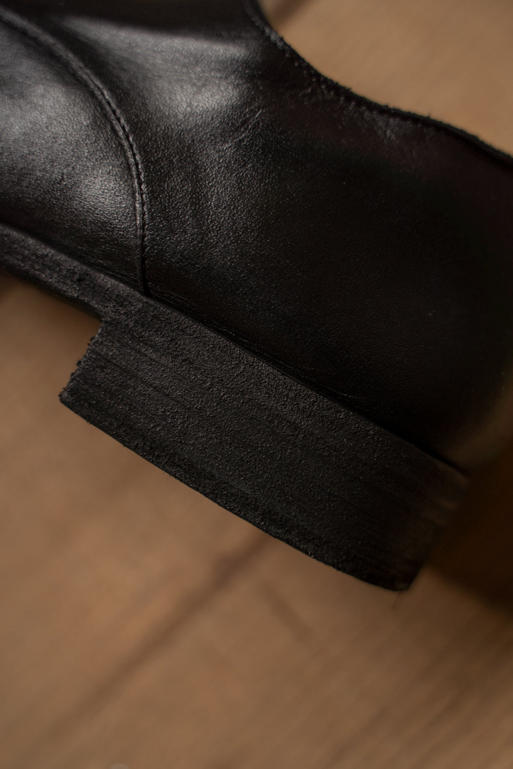【ラスト1点】Stone Derby-Garment Dye Zeolite Cowhide(BLACK)