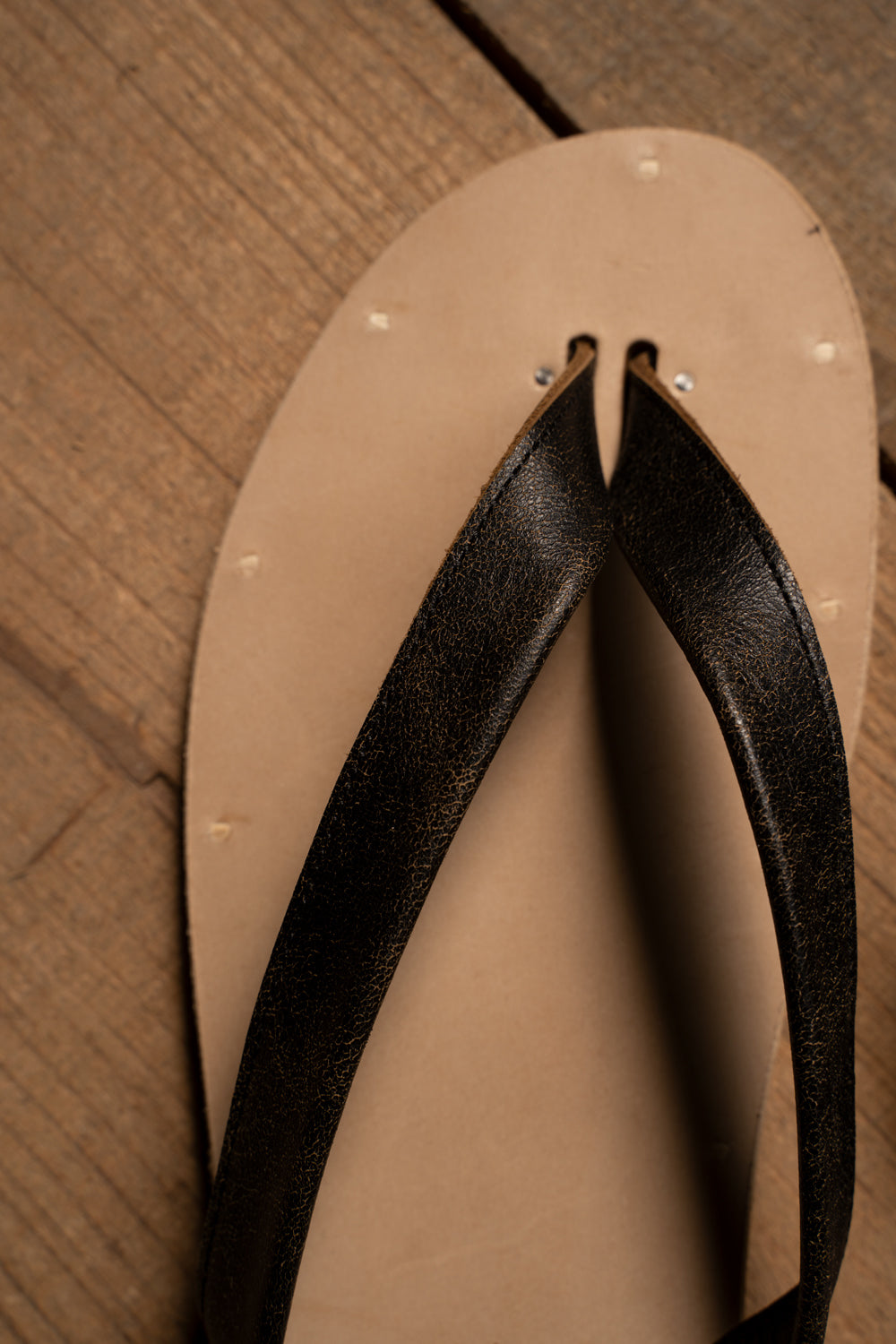 B-Sandals-Pit Horse Crack(BLACK)