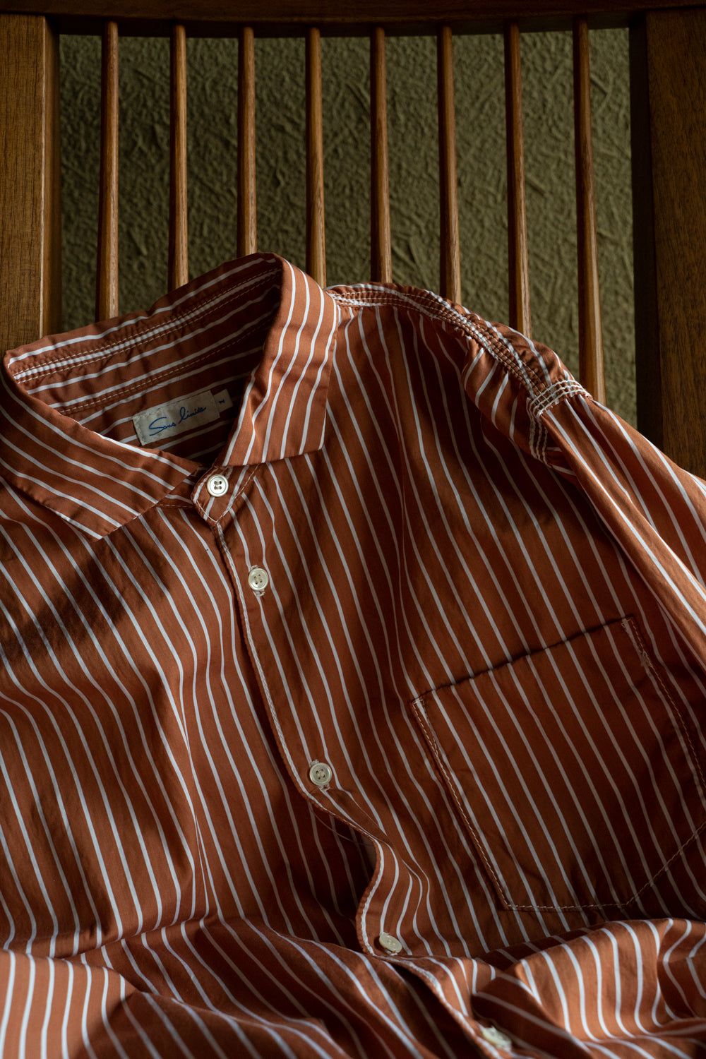 SH04B THOMAS MASON ボックスワイド3本針シャツ(BROWN STRIPE)