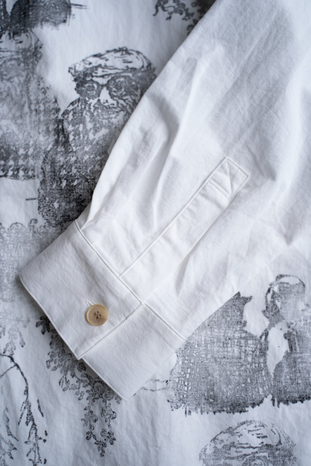 【ラスト1点】Relaxed Fit Shirt/リラックスドフィットシャツ(OFF WHITE-Print)