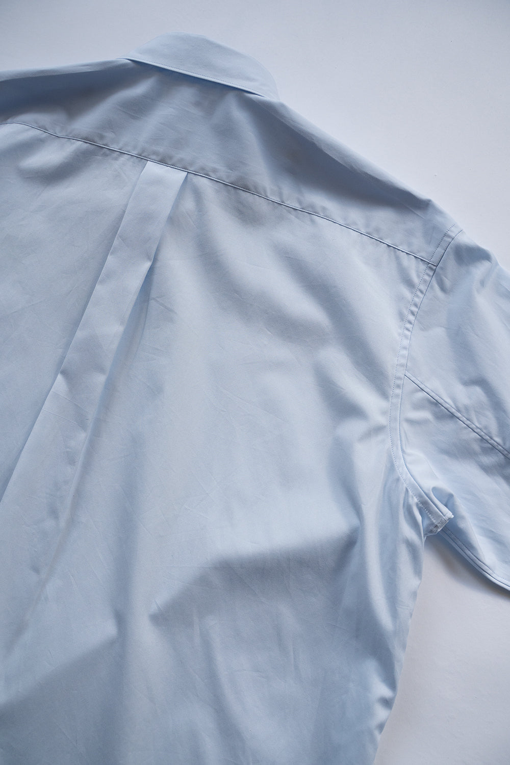 SH01B ブロードボックスレギュラーカラーシャツ(SAX)