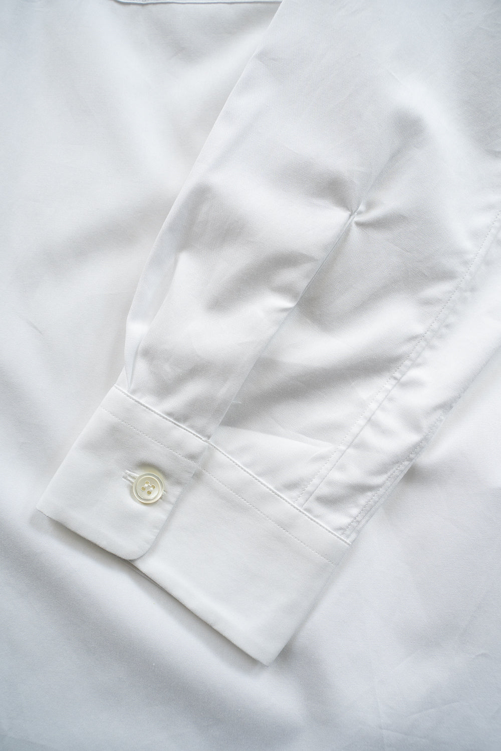 SH04B ブロードボックスNEWワイドカラーシャツ(WHITE)