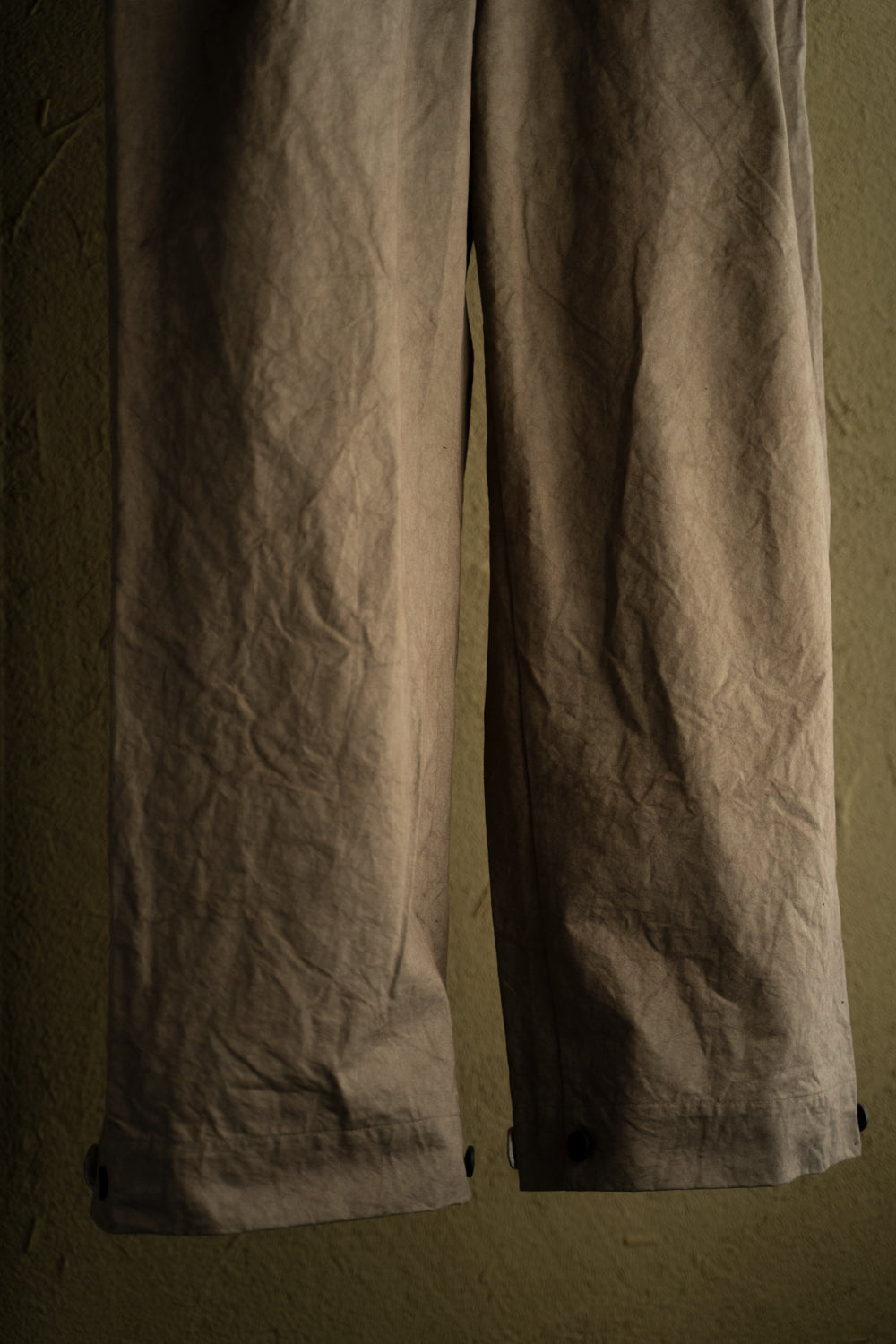 Side Tucked Wide Straight Trousers "LINDBERG Ⅱ"-TW(DUST)