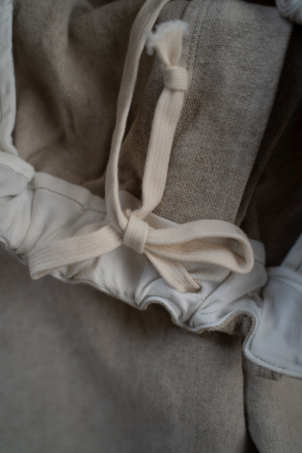 亜麻苧麻ワイドパンツ(生成)