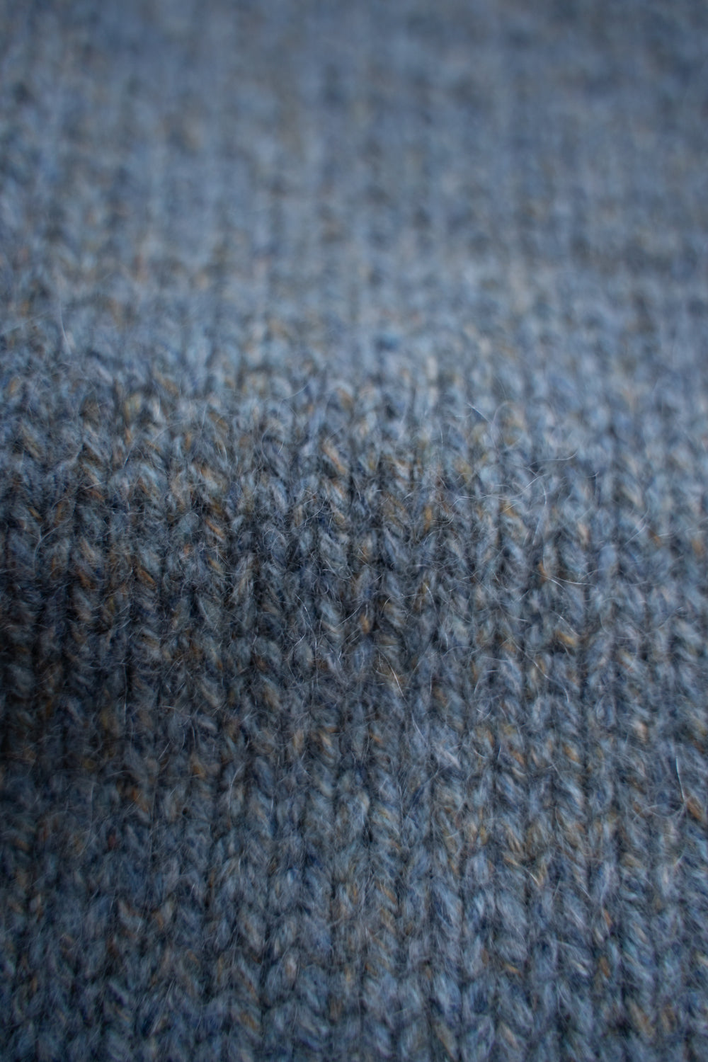 yak/lambs multi ply HAND KNITTING cowichan sweater（FADE BLUE）