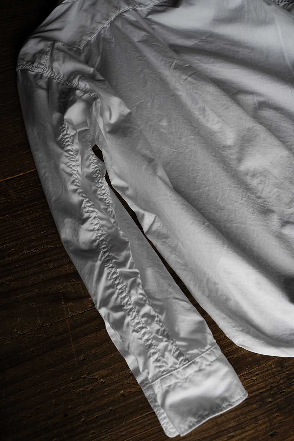 SH01B ボックスレギュラー２本針シャツ（WHITE）