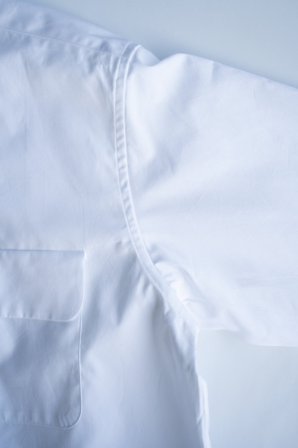 SH03B ボックス大開襟（WHITE）