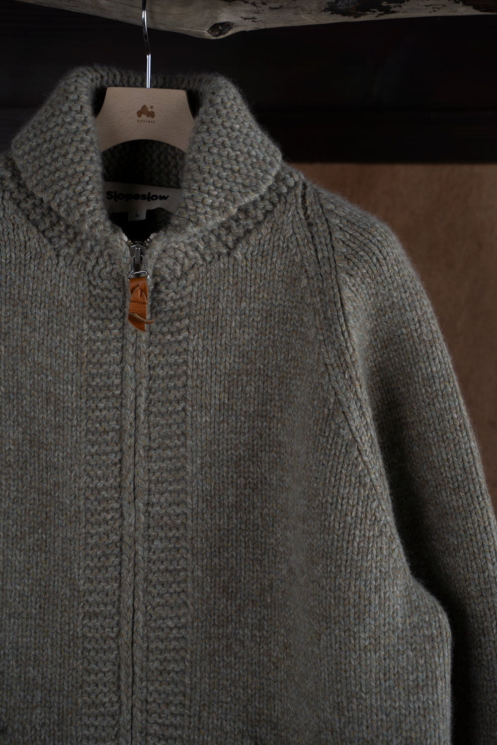 yak/lambs multi ply HAND KNITTING cowichan sweater（FOG）