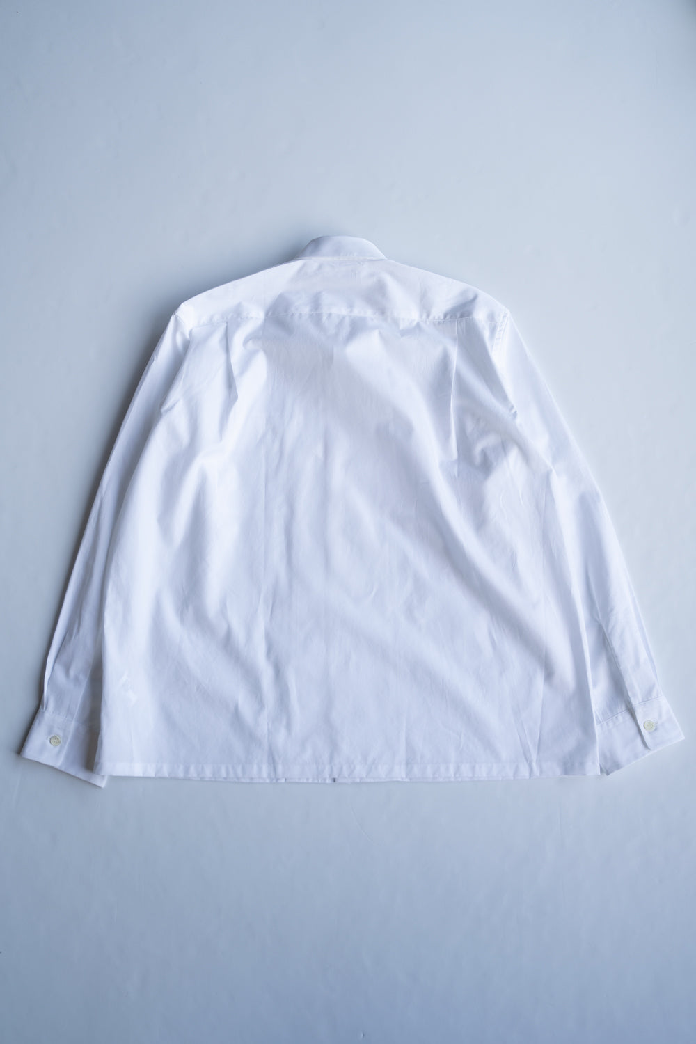SH03B ボックス大開襟（WHITE）
