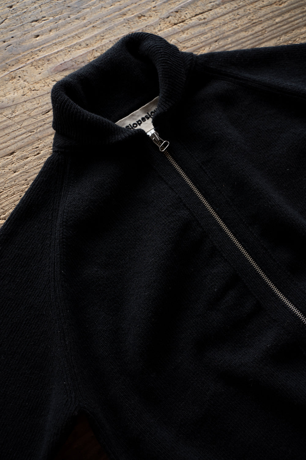 【ラスト1点】Hard Twisted Shetlandwool TYPE C-2（BLACK）