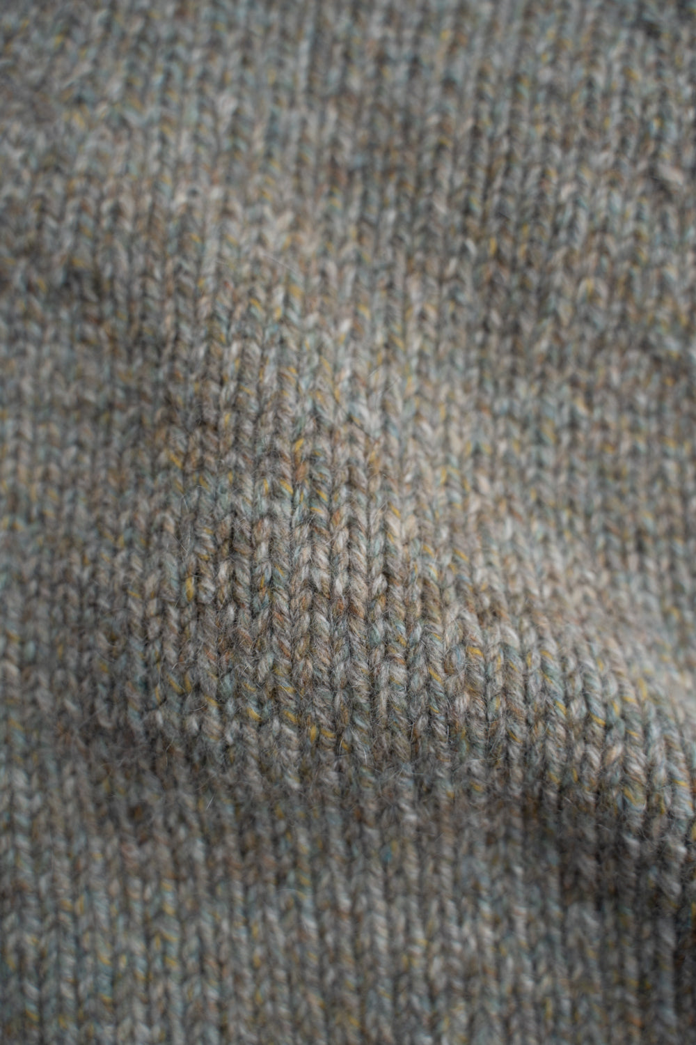 【ラスト1点】yak/lambs multi ply HAND KNITTING yoke top crew neck sweater（FOG）