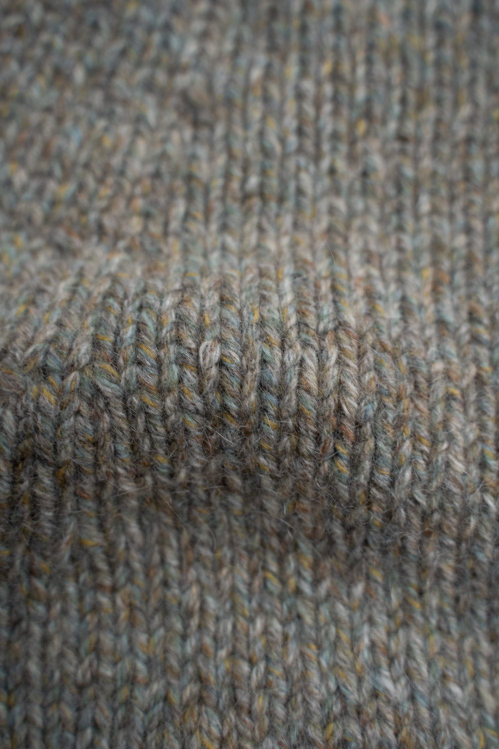 【ラスト1点】yak/lambs multi ply HAND KNITTING yoke top crew neck sweater（FOG）