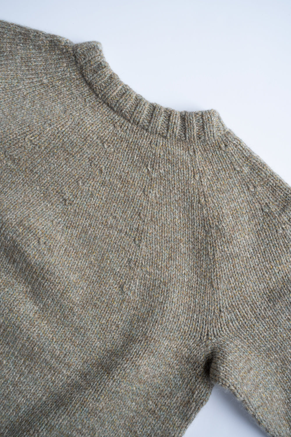 【ラスト1点】yak/lambs multi ply HAND KNITTING yoke top crew neck sweater（FOG）