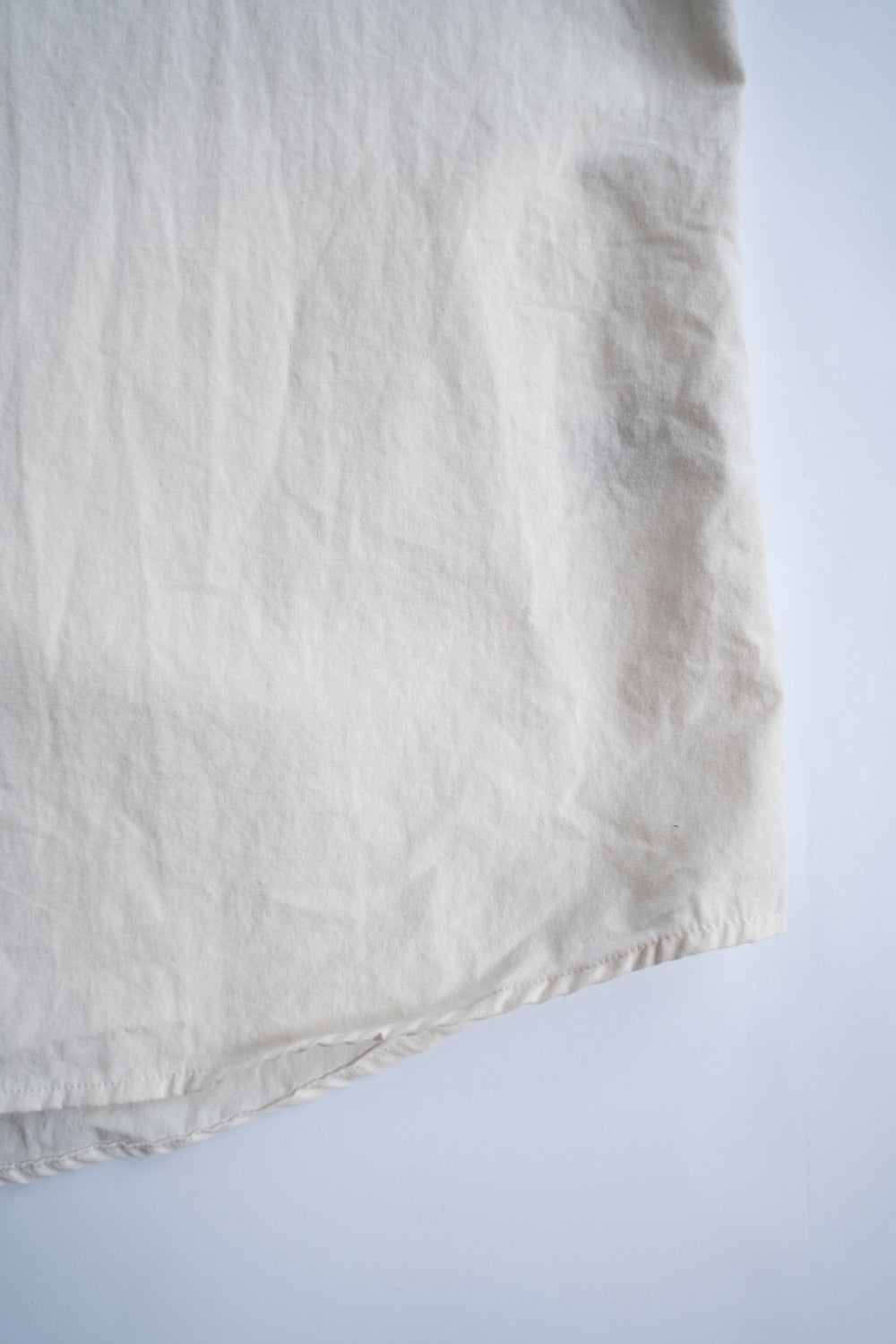 【ラスト1点】Broadcloth Cotton Collarless Shirt/ブロードクロスコットンカラーレスシャツ（OFF WHITE）