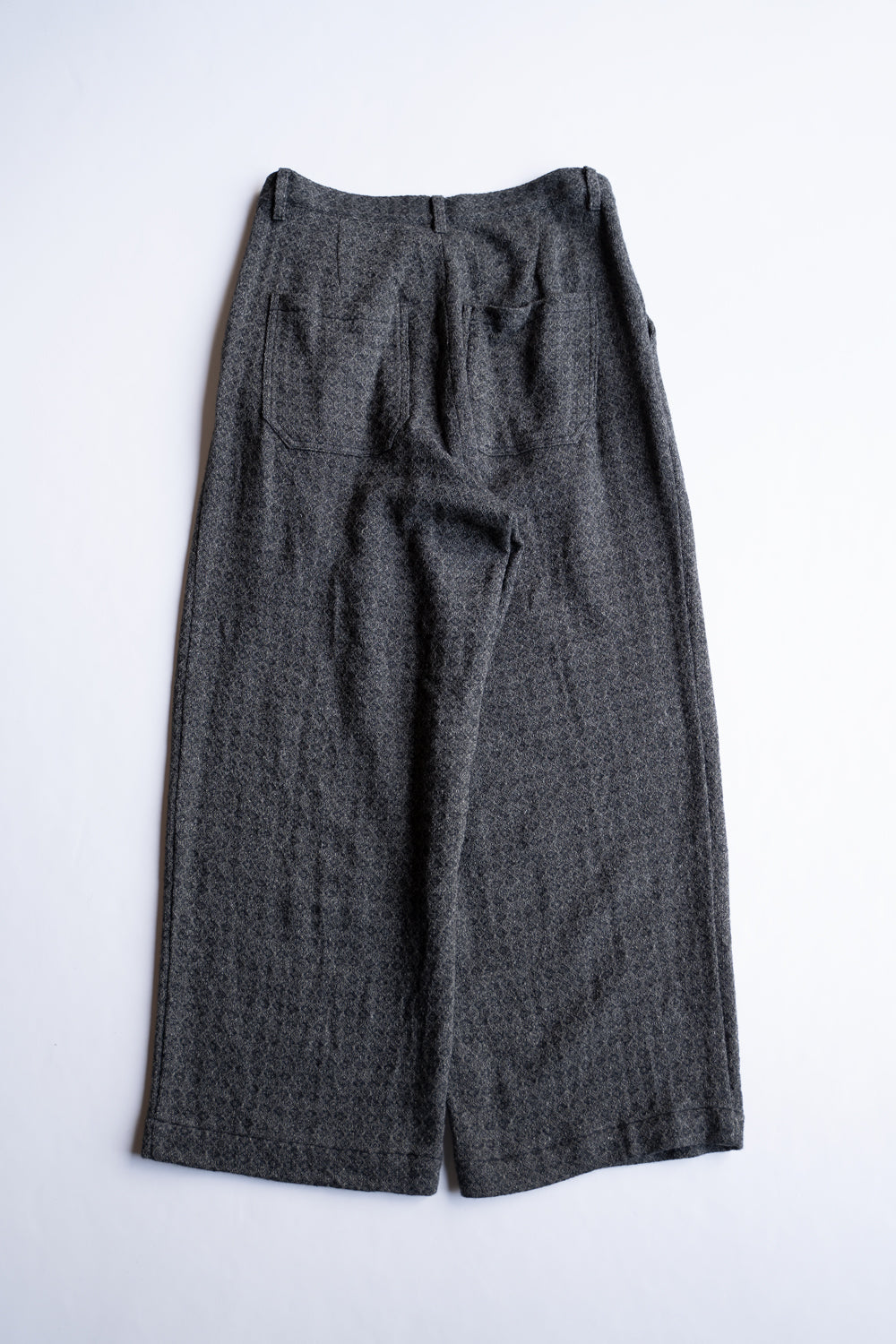 Square Dobby Cloth Straight Pants/スクエアドビークロスストレートパンツ（DARK GRAY）