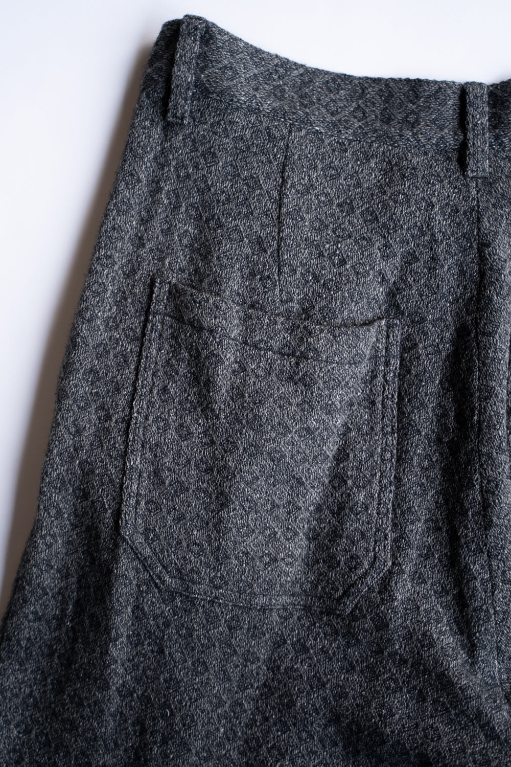 Square Dobby Cloth Straight Pants/スクエアドビークロスストレートパンツ（DARK GRAY）