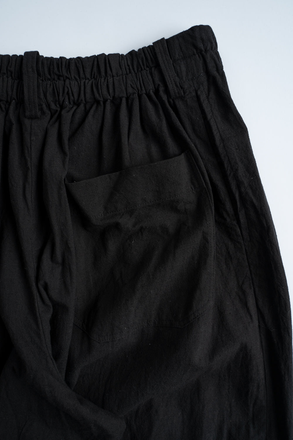 【ラスト1点】Sheeting Dyed Plain Weave Circle Pants/シーチングダイドプレーンウィーブサークルパンツ（BLACK）