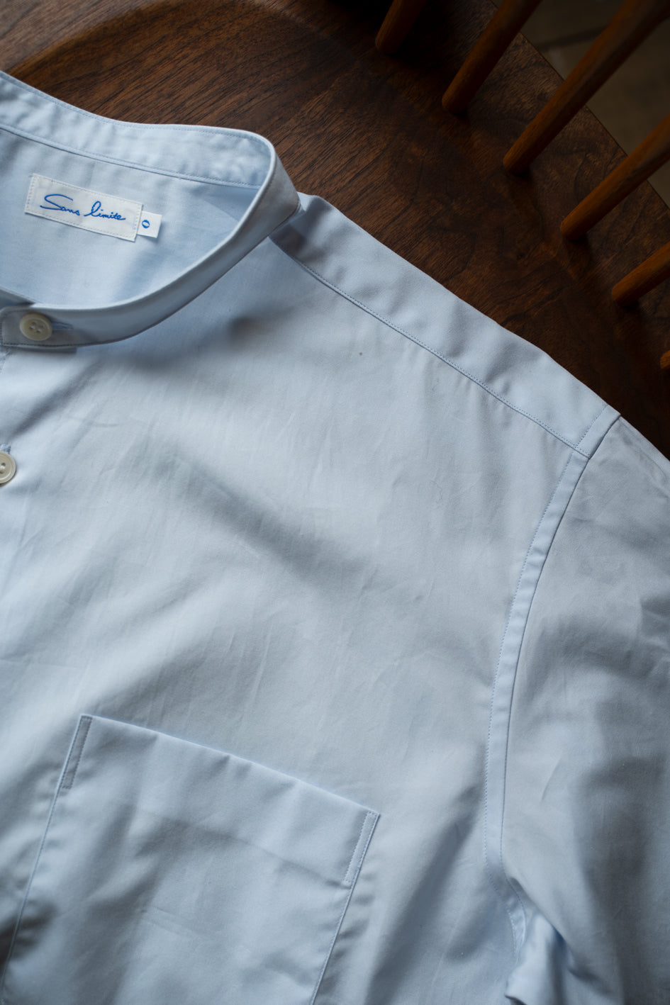 SH06B ブロードボックススタンドカラーシャツ（SAX）