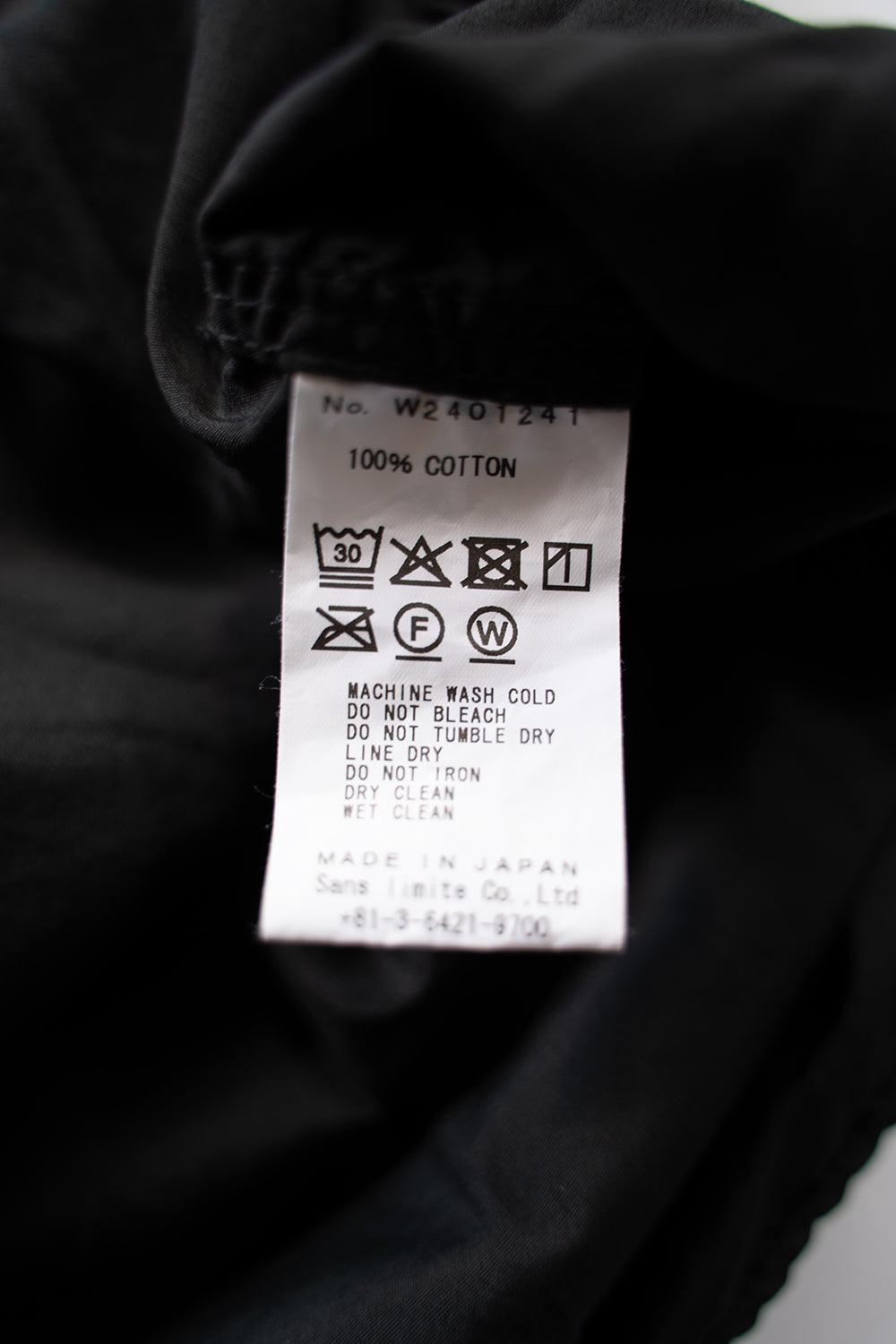 SH04B ボックスワイド3本針シャツ（BLACK）