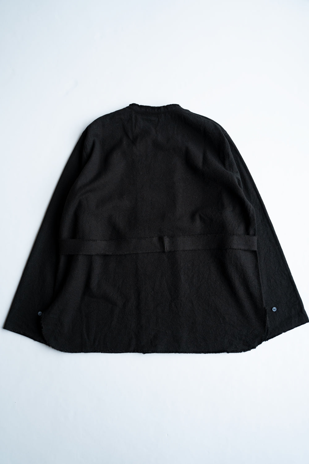 亜麻苧麻絹シャツ（黒）