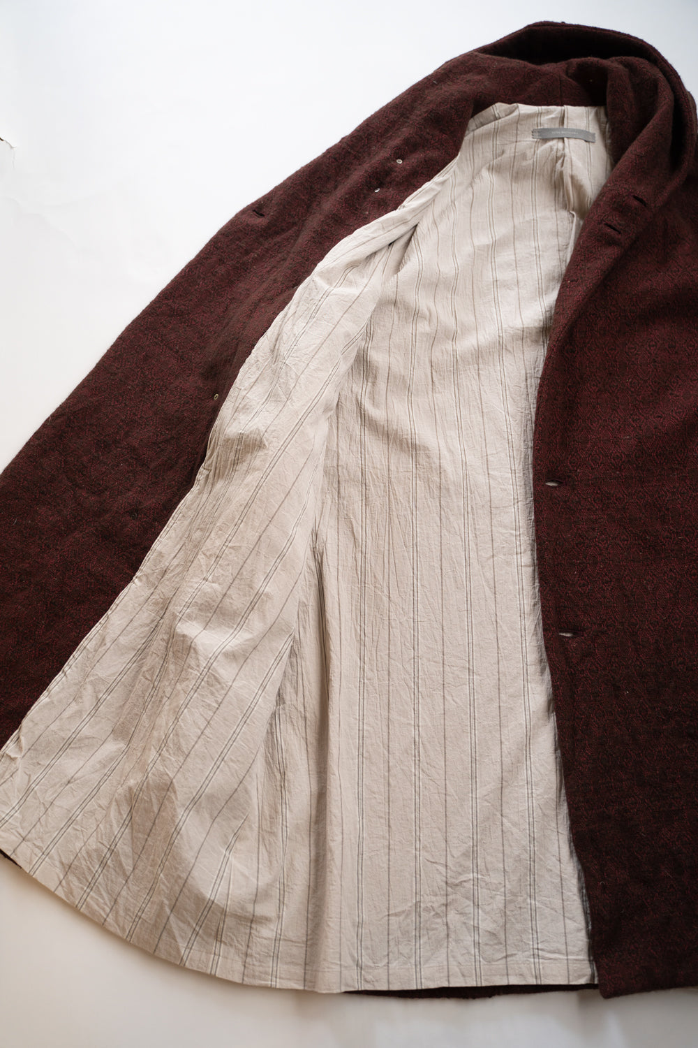 【ラスト1点】ドビーシルクウールフーデッドコート（DARK RED）