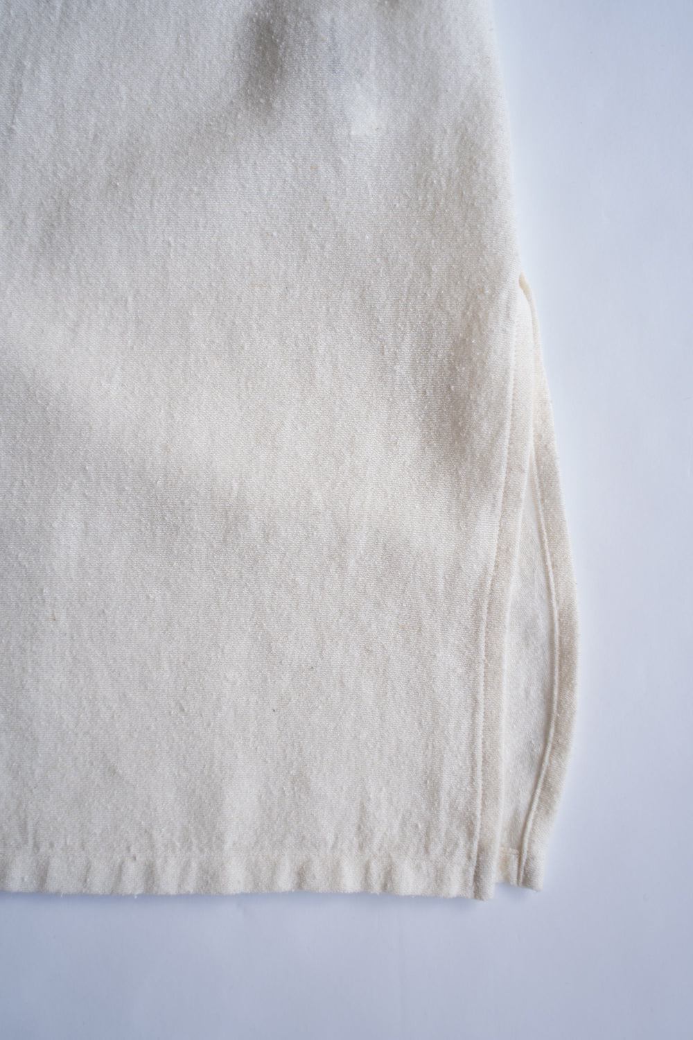 Silk Nep Back Satin Lounge Shirt（OYSTER WHITE）