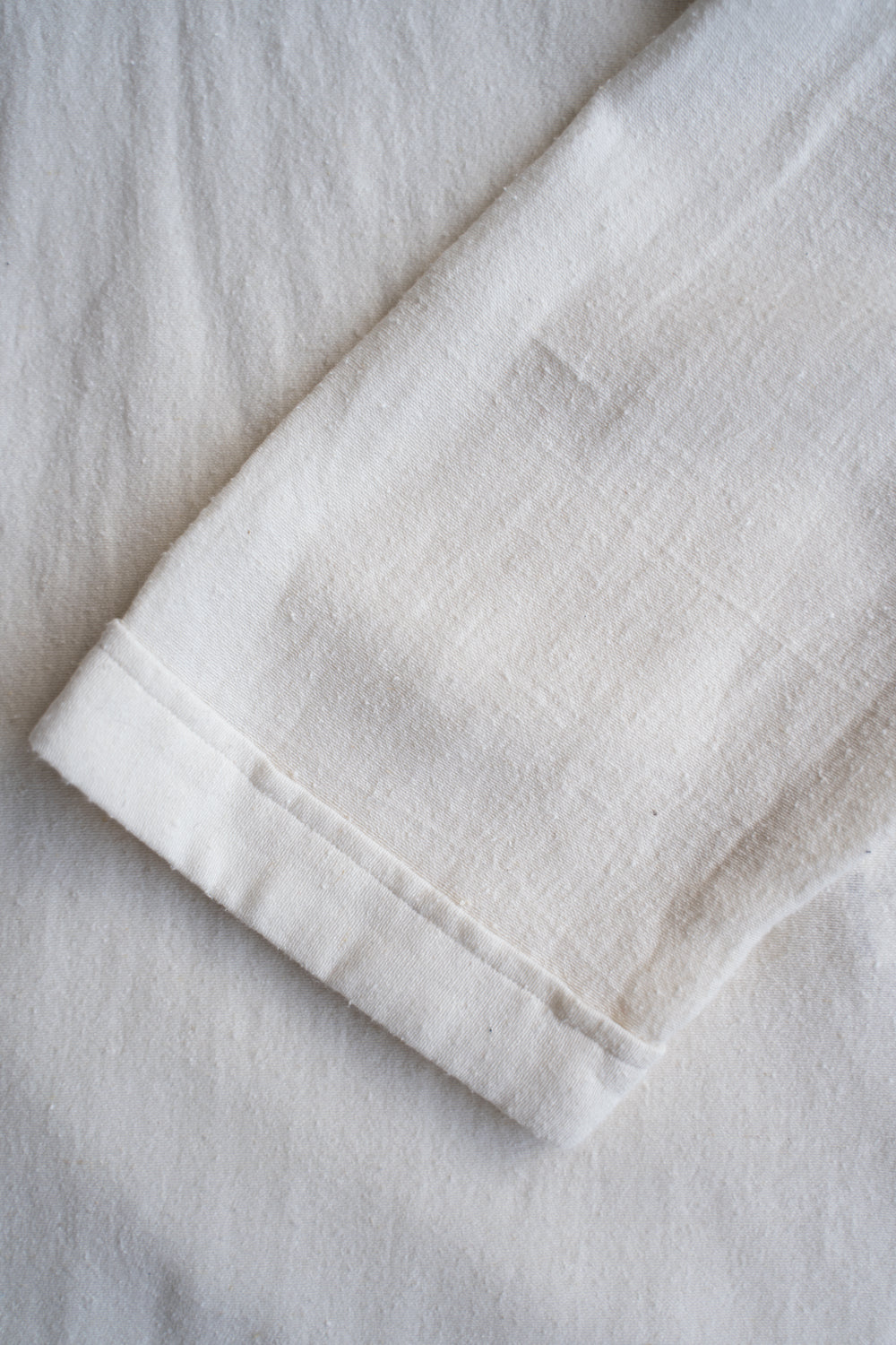 Silk Nep Back Satin Lounge Shirt（OYSTER WHITE）