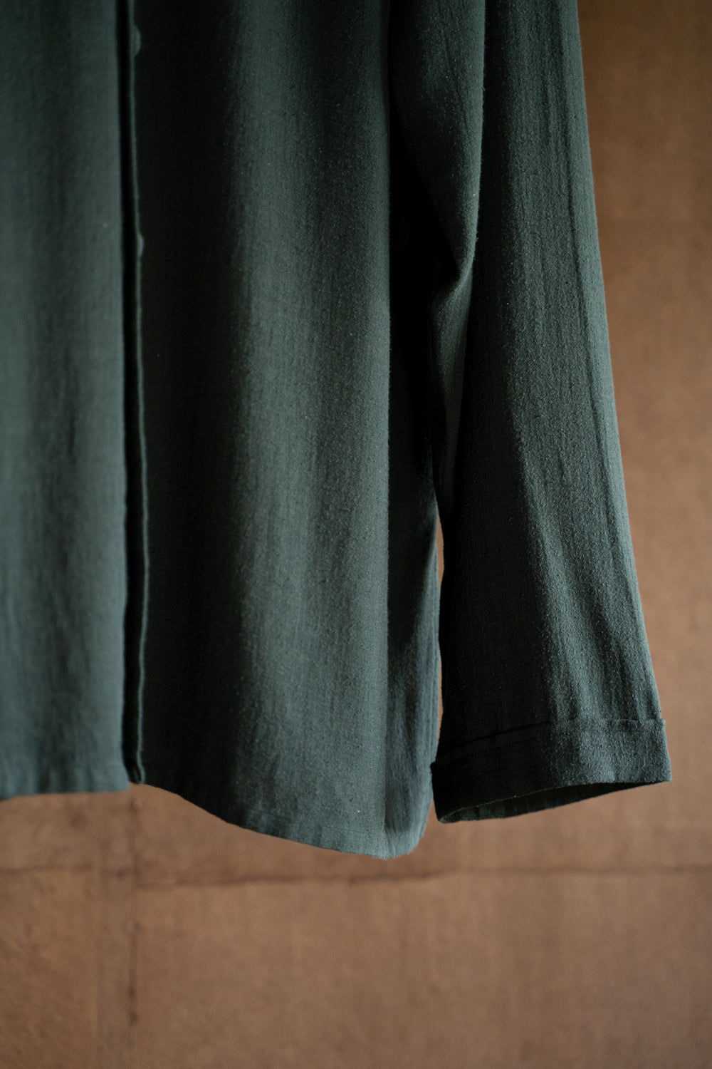 Silk Nep Back Satin Lounge Shirt（EVER GREEN）
