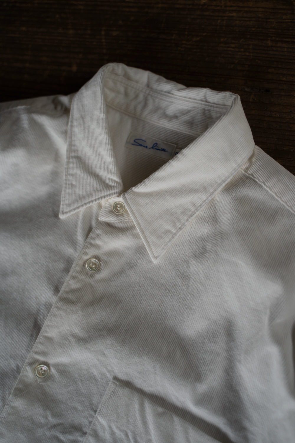 SH01B コーデュロイボックスレギュラーカラーシャツ（OFF WHITE）