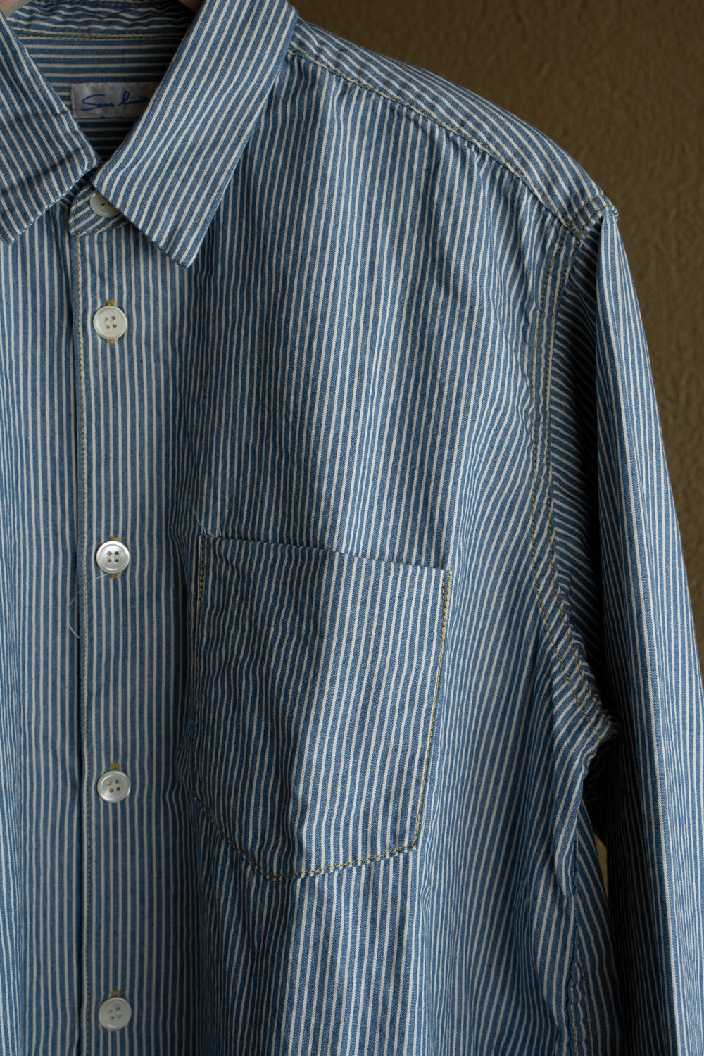 ボックスレギュラー２本針シャンブレーシャツ（STRIPE CHAMBREY）