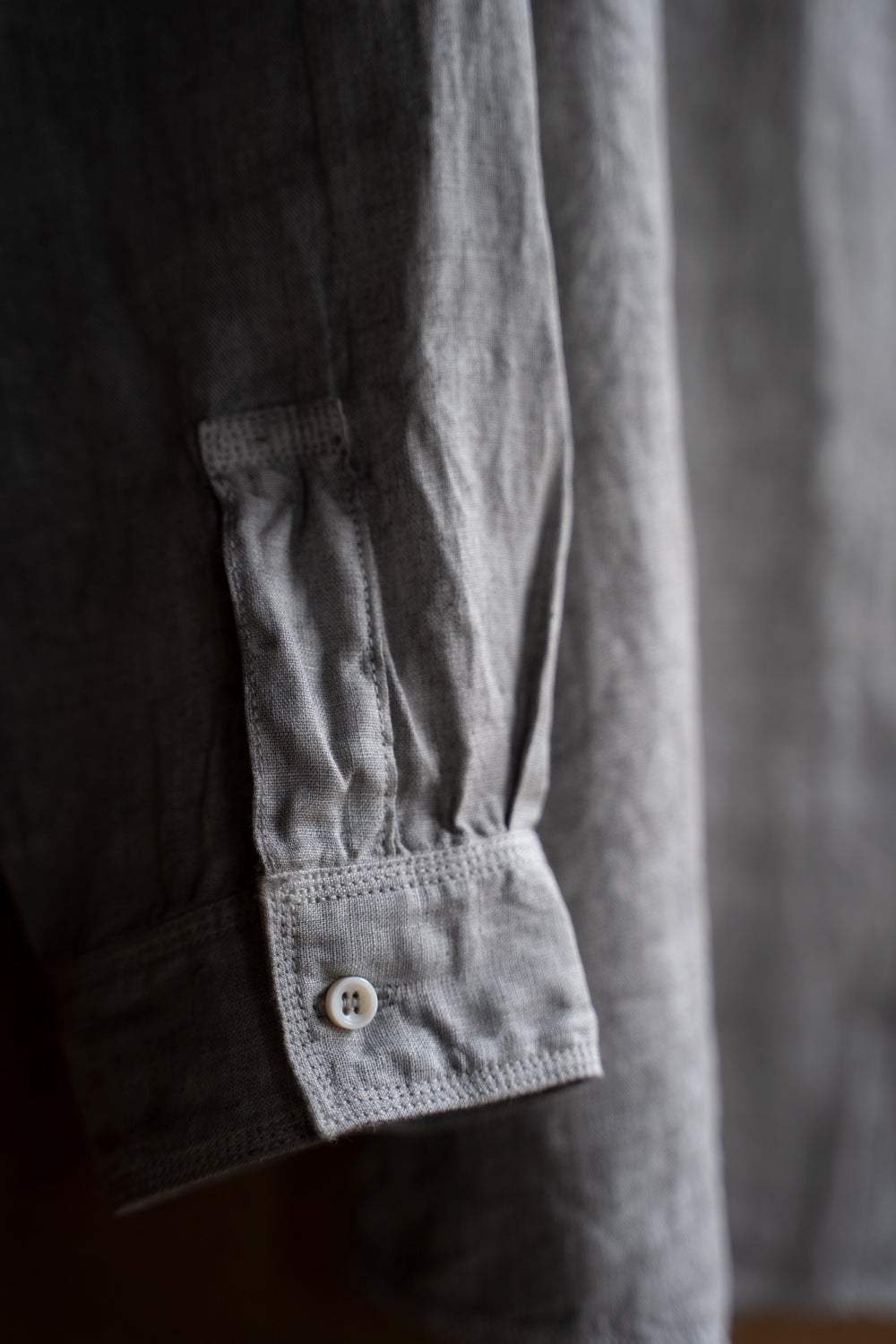 大麻シャツ 3（松煙）