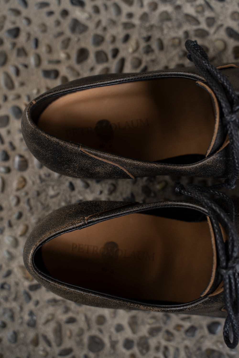 【PETROSOLAUM/ペテロオラウム】Connect Loop（BLACK）