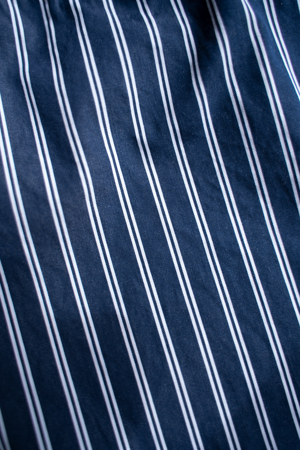 SH04B THOMAS MASON ボックスワイド3本針シャツ（NAVY STRIPE）
